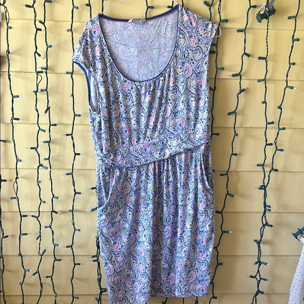 Boden Floral Paisley Dress in Purple and Pink - Picture 2 of 4